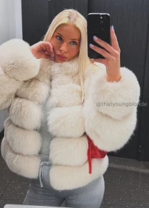 Fuck me in my fur