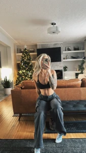 Will be going live tomorrow earlier at 1 30pm mst come chat with me