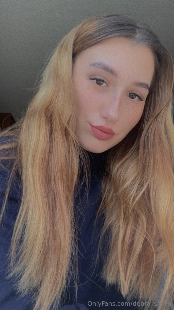 Every look says more than a thousand words 