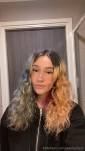 Fan daze 11 is available jadatakesit check the pinned on my profile to