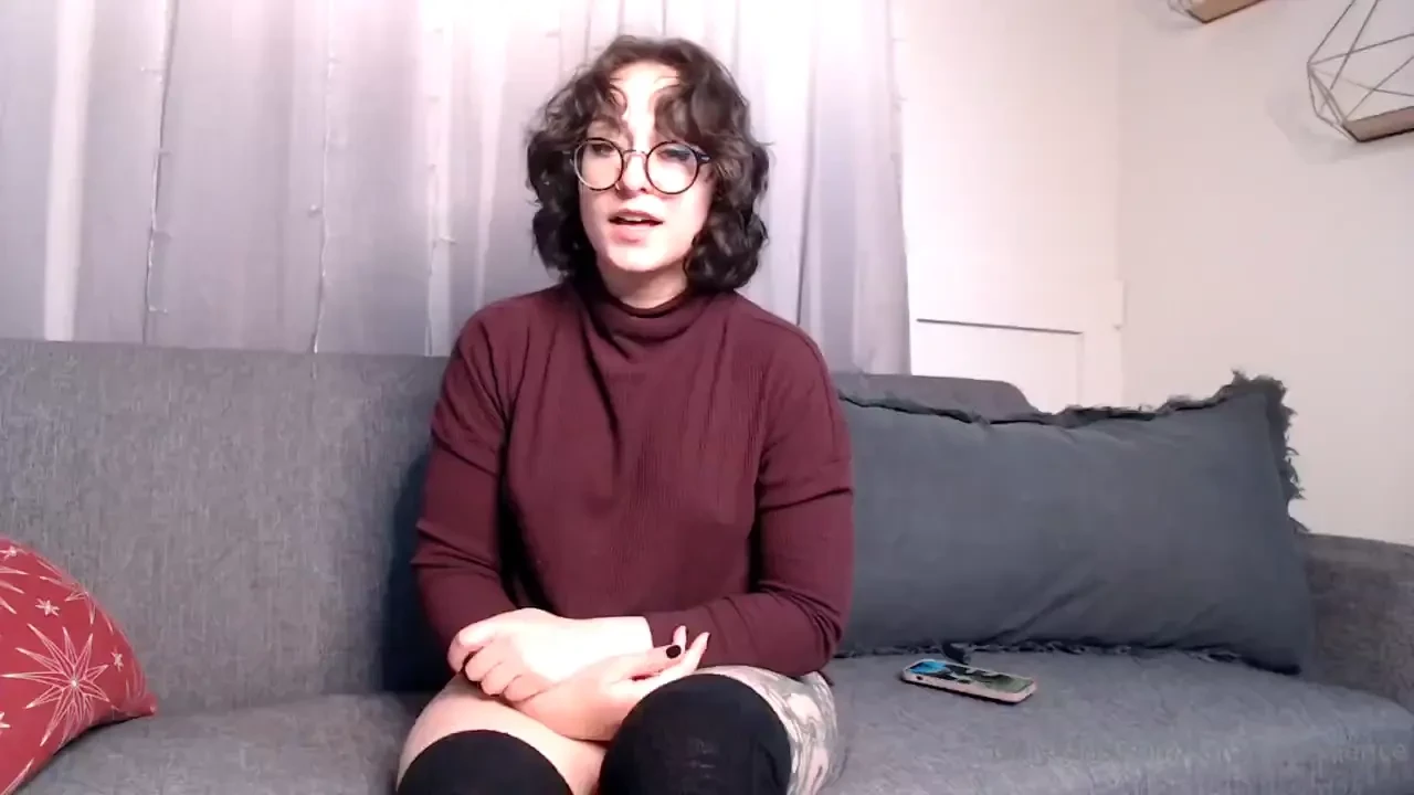 Ahhh i m sorry i m so behind on customs and messages i promise one day 