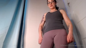 saradoesscience - Help a mean muscle mommy at the gym saw you staring and now shes 