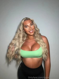 I m feeling naughty wanna see what happens when i get turned on