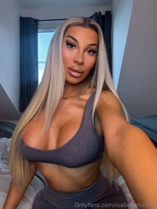 Get those knees ready a queen has needs