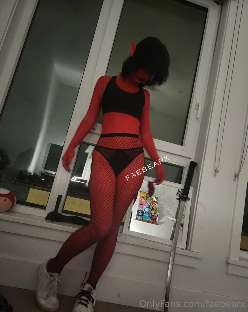 Reposting bc these are hot n i got red body pain all over my apartment part 12 