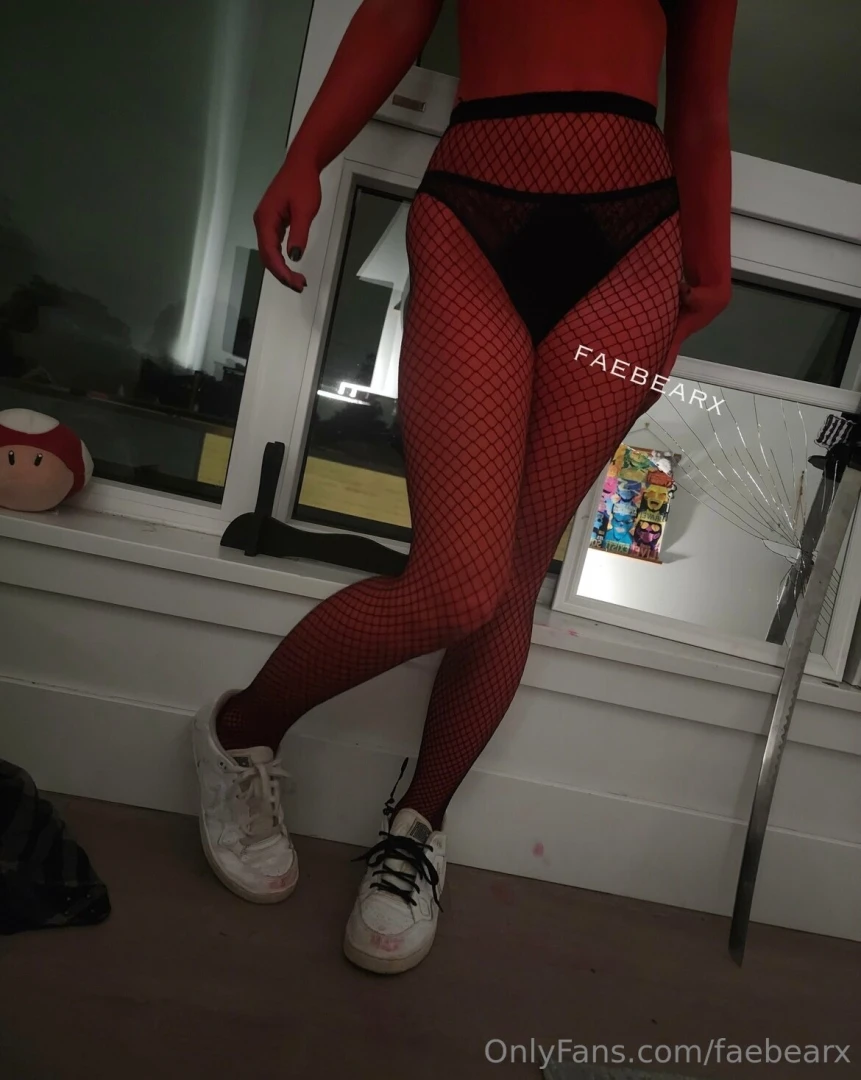 Reposting bc these are hot n i got red body pain all over my apartment part 9 