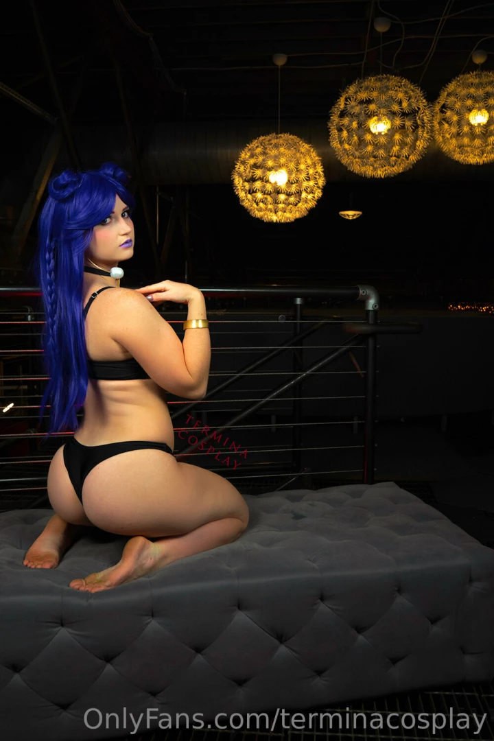 Captions are hard don t read this just look at booty part 2 