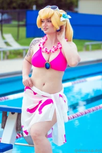 I really need to do more pool party cosplays part 4
