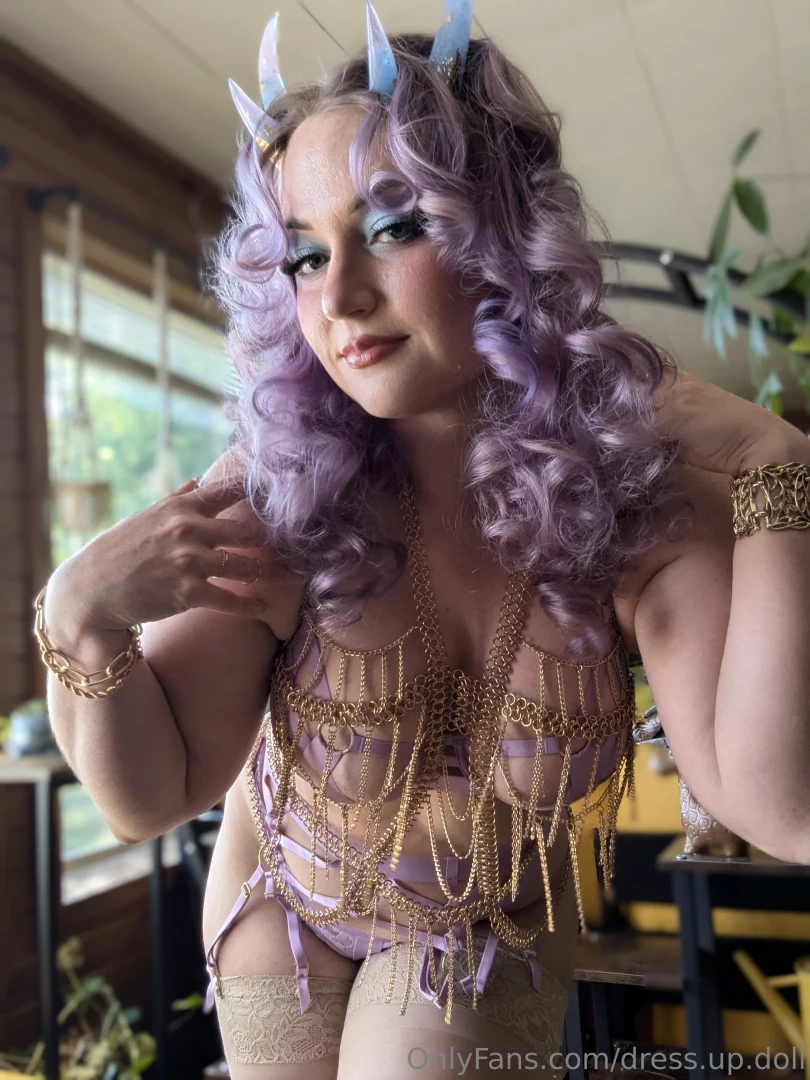 So i did some solo content looking like this and sold it to one of my 