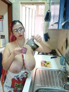 Buongiorno io aspetto cos che la moka faccia il caff