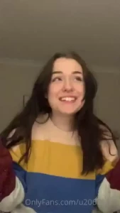 Tried to do a double boob wiggle for ya ll and yep it totally failed