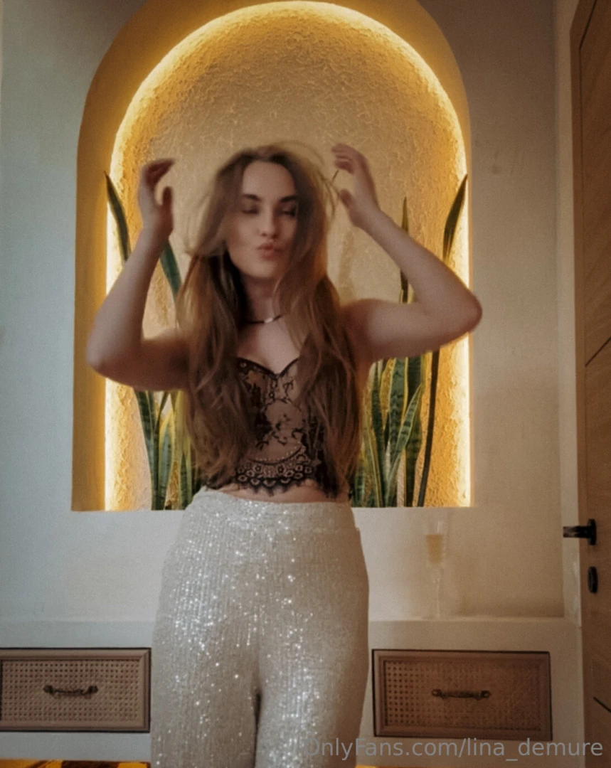 Christmas girl here she shines like a star on a christmas tree still part 8 