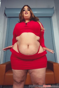 Like amp comment if you like bbws