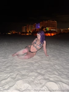 Love the feeling of the sand part 1