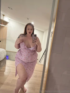 Do you wanna see what i have on under here