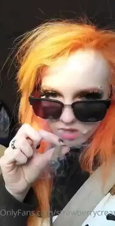 Been told i don t post enough smoking fetish content anymore soooo i 