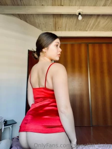 Red as my wet pussy part 1