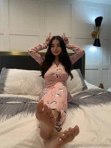 Is it weird i still wear a onesie at 18 honestly idgaf its comfy asf