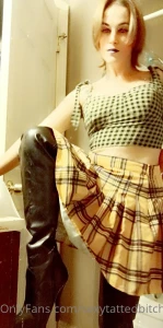 Sorry for not posting a lot you guys i need more subscribers to be part 4