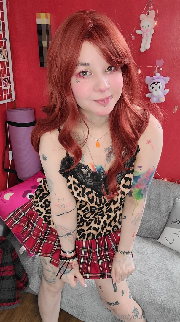 I m sure my leopard top and skirt will make you think of naughty won t 