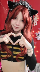 It s me and i want to give you my warmth and smile today