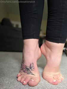 You re no match for my powerful feet they will crush you in no time