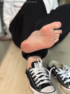 Send if you d love to smell my soles straight from my converse