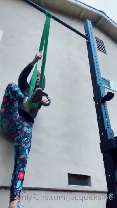 Band assist pull-ups with holds at the peak 