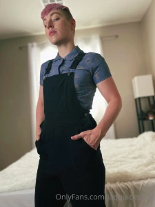 I packed this outfit for vegas and was consumed by the thought of