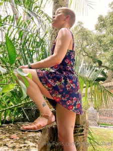 Happy monday babe do you want some lizards