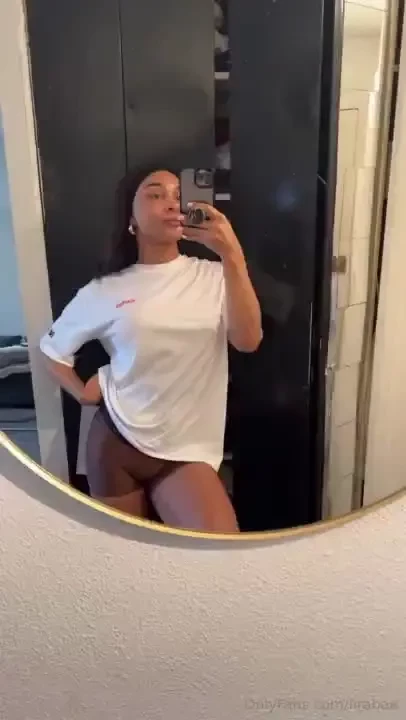 This package is huge amazing bulges 