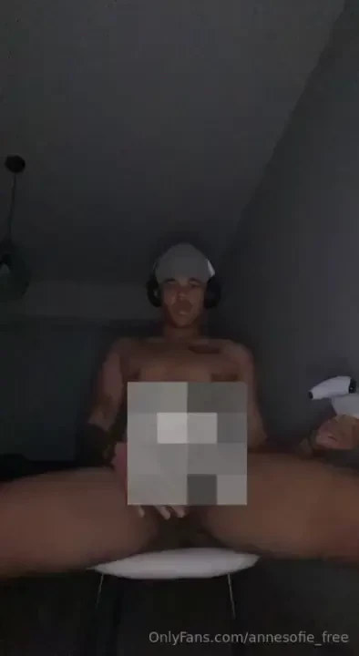 Wooow he is back norwegian junior sexier than ever lots of content for part 2 