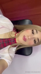 Izzycams immaculate trans girl she does live shows 3 times a week part 1