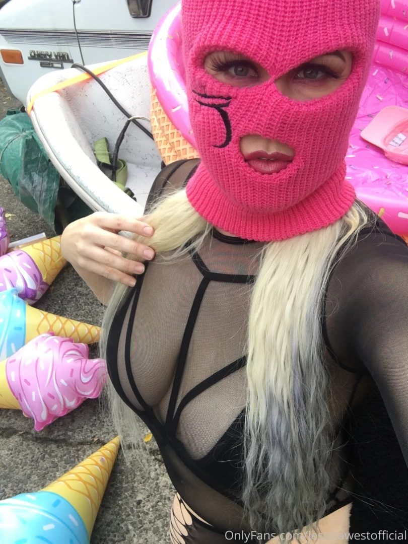 Got to be in a music video yesterday my ass is sore from so much part 4 