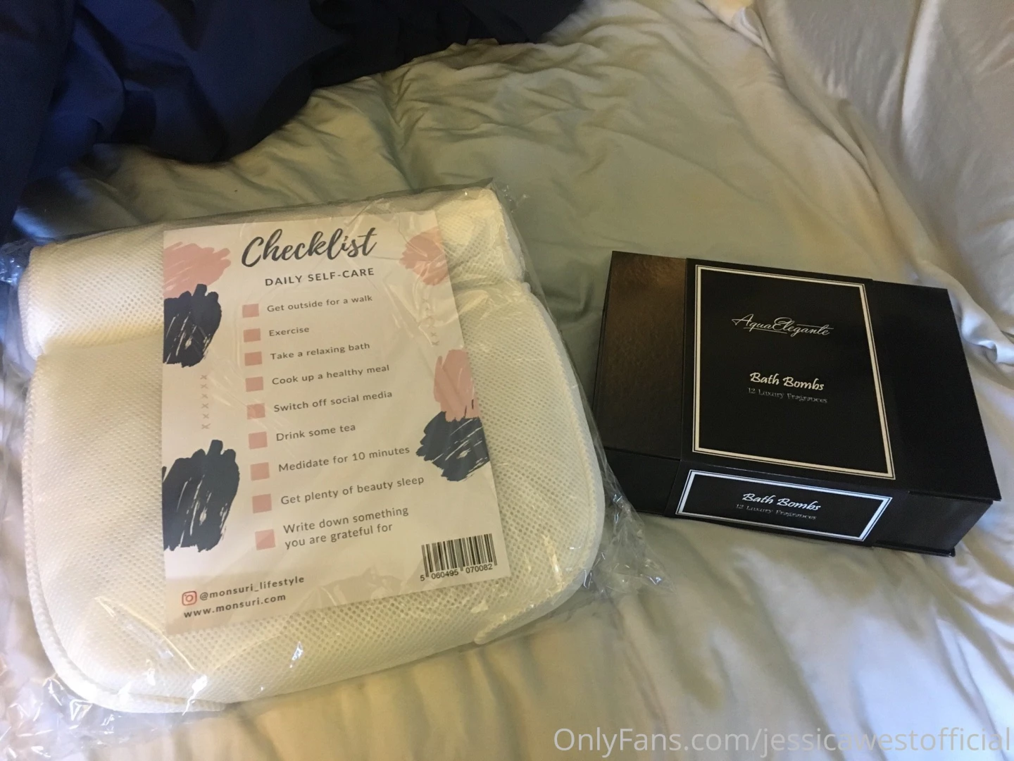 Thanks so much to my top fan 2legit for these super cute leggings bath 