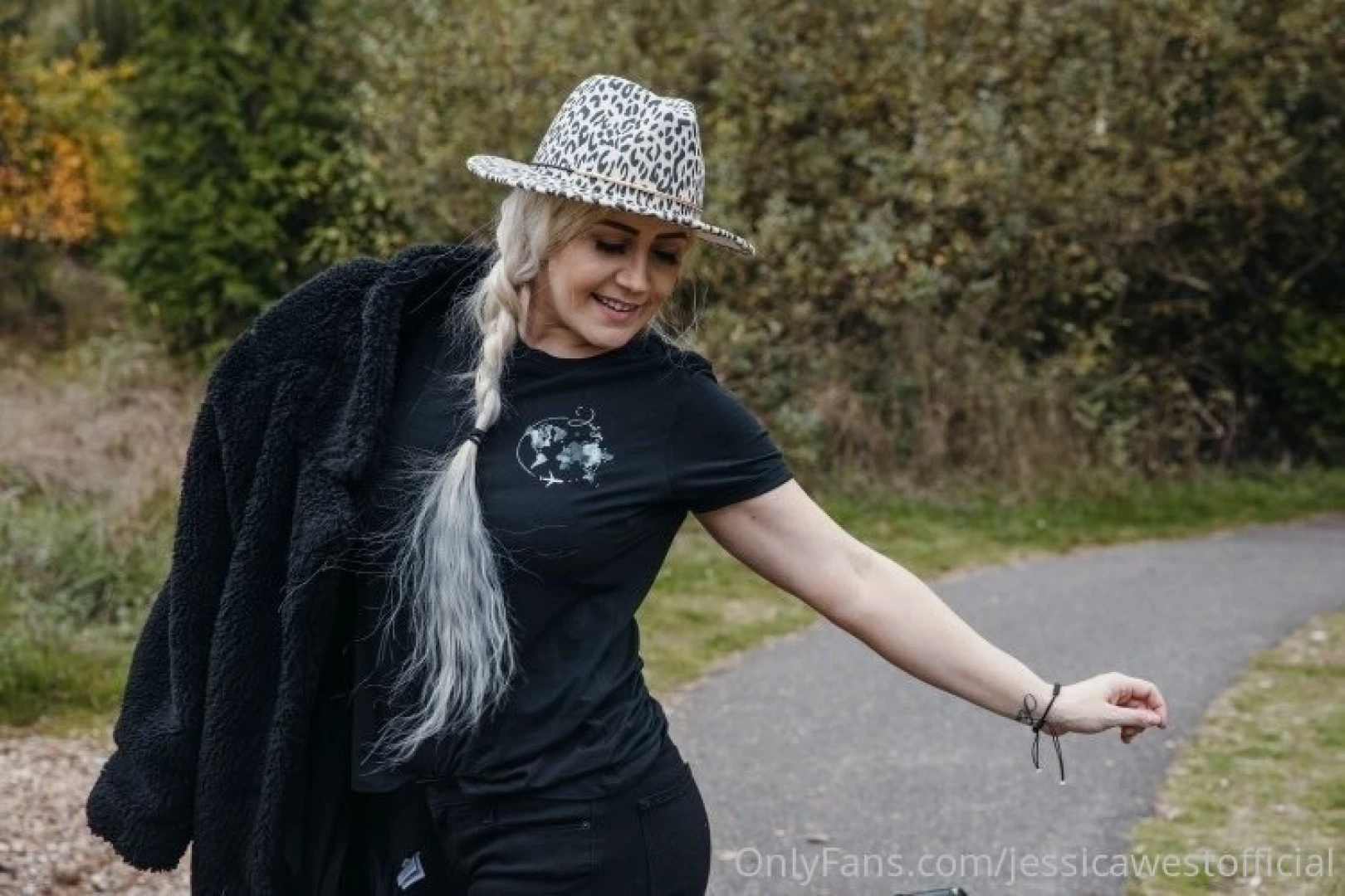 Did my first commercial modeling shoot on wednesday thank you all for part 2 