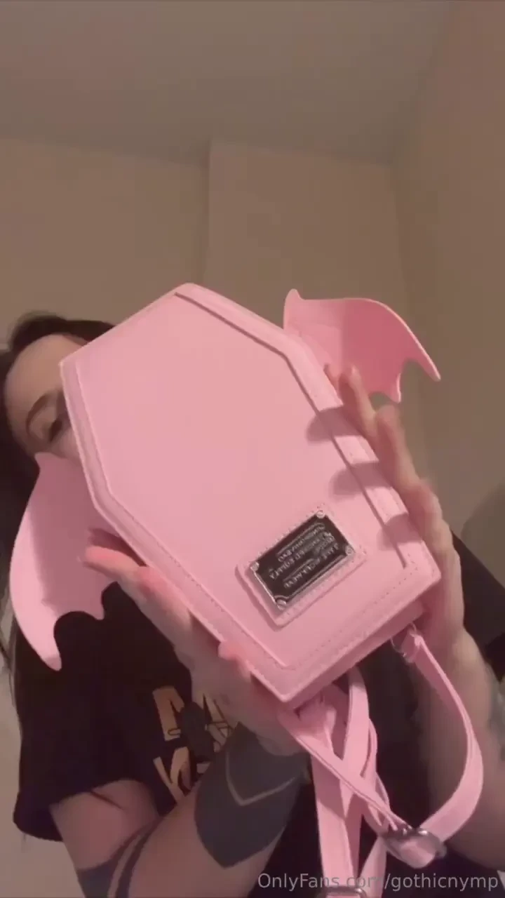 I m partial to unique handbags and this pink beauty is a new addition 