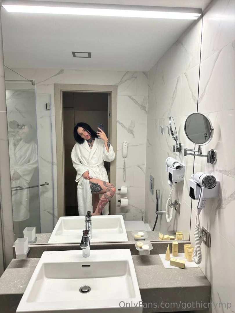 Bath time is my happy place i could spend hours soaking away stress 