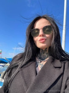 Absolutely love sunny days they give me that extra boost of energy and