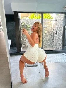 Mystery xxx vault drop you pick the tip i ll send the filth 20 small