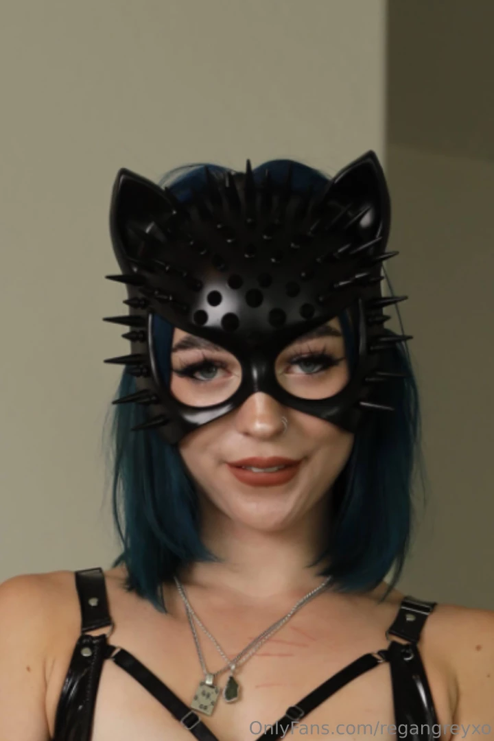 Face pic for you feed the uncropped is in your dm 