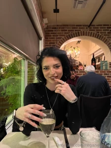 Now pay for my dinner and i ll send you the nudes i took in the