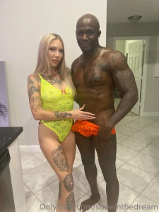 Had an awesome shoot with cassidy luxe itscassidyluxe this shit is