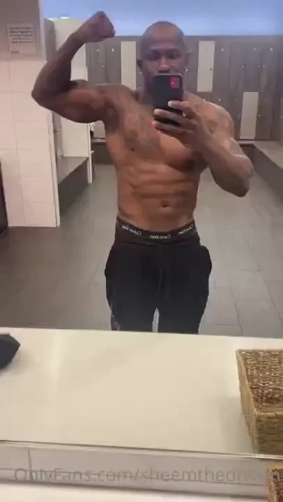 The dream getting ready for the next show and shoot this week stay 