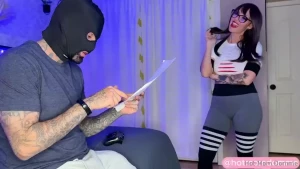 Paying rent with boy pussy as the landlord i take delight in reminding