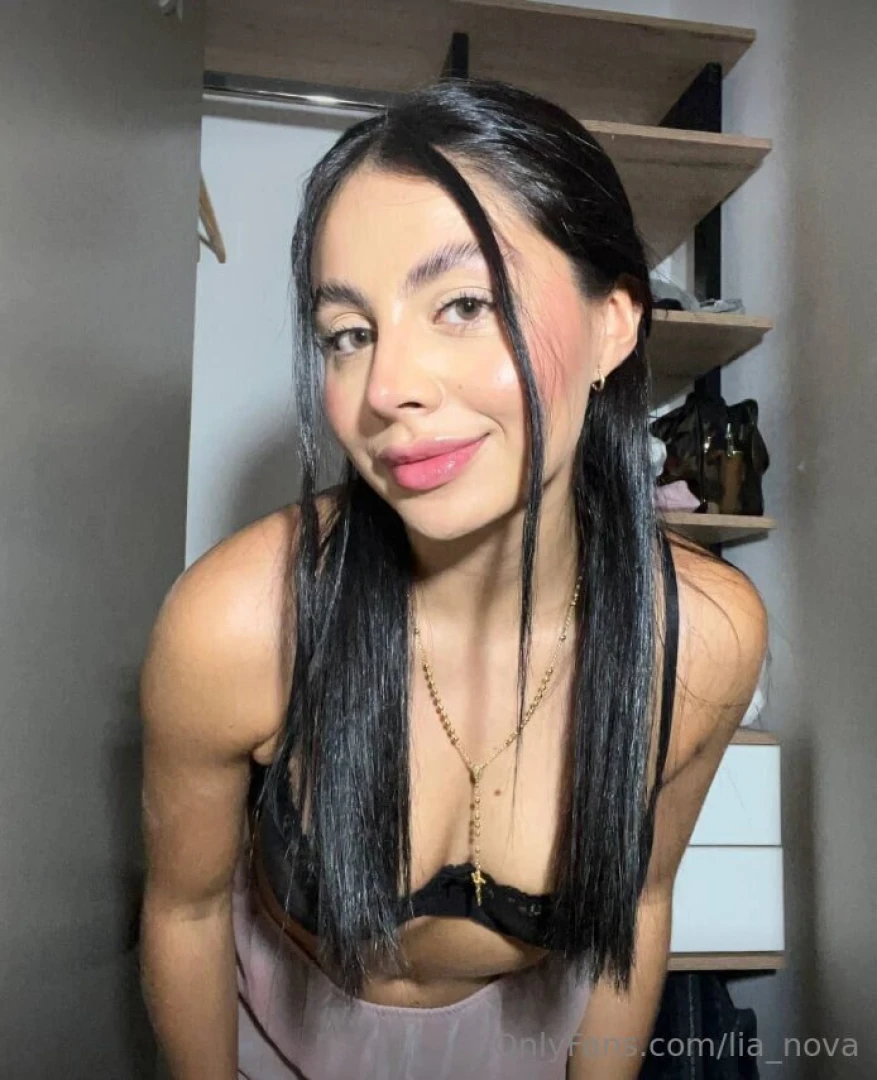 Rebecca_montana hey guys let s chat i m available i m a naughty girl part 21 