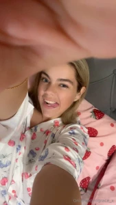 Morning cheeky butt x