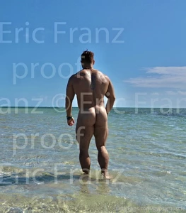 Unfiltered unedited naked and free at sea