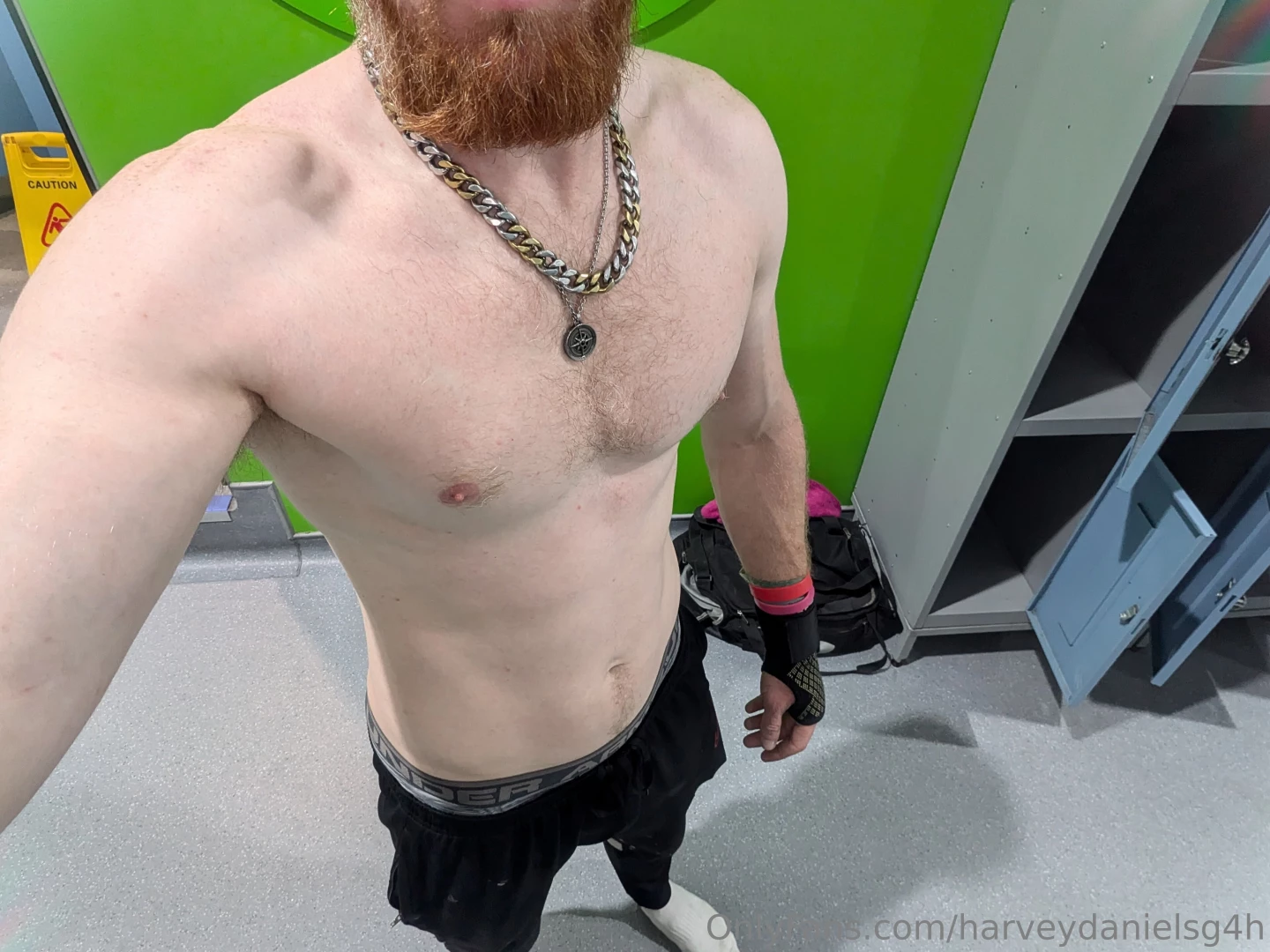 Who s wants to be my gym buddy 