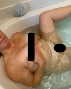 For this milf monday a favorite of every overworked mom out there part 2
